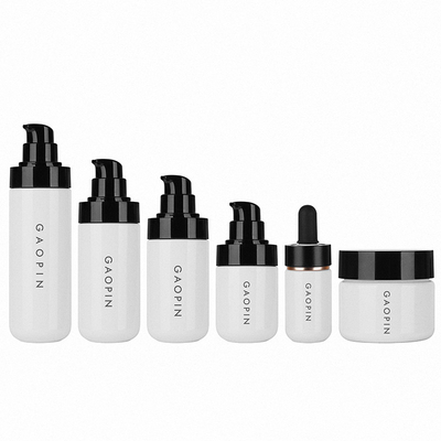 les cosmétiques de luxe d'emballage d'ensemble de soins de la peau de 50ml 80ml 100ml 120ml écrèment des conteneurs de pot