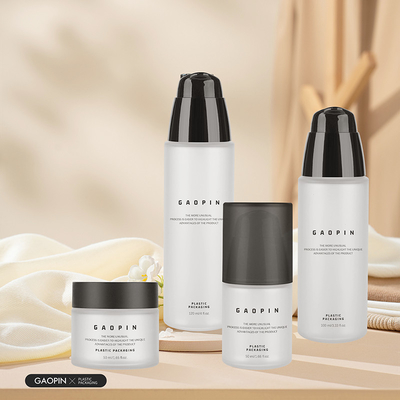 Bouteille et pots en plastique d'emballage cosmétique de lotion de protection solaire pour animaux de compagnie givrée faite sur commande de 50/100/120ml