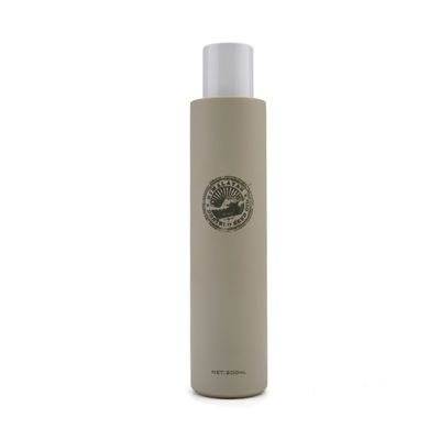 L'étiquetage gris de la bouteille 120ml 200ml 50ml 75ml de lotion de plastique de HDPE de GV apprêtent manipulant