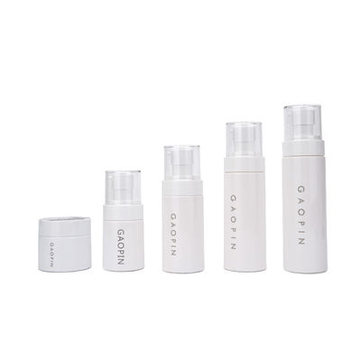 Ensemble en plastique adapté aux besoins du client de crème de soins de la peau de la bouteille 30ml 50ml 80ml 100ml de lotion