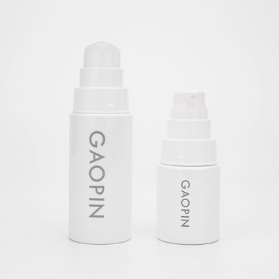 les soins de la peau blancs de 35ml 50ml 60ml 80ml 100ml 120ml mettent la bouteille en bouteille en plastique de lotion