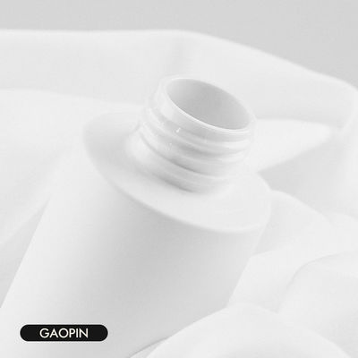 La pompe 4.05OZ en plastique vide de luxe met la largeur en bouteille de 42.53mm